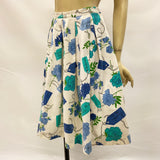 Vintage Rose Garden print 1950s novelty print skirt