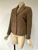 vintage c.1950s Mairi Macintyre good quality tweed jacket with velvet collar in soft brown