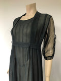 elegant 1920s day dress in green grey crepe de chîne with chiffon sleeves - downton