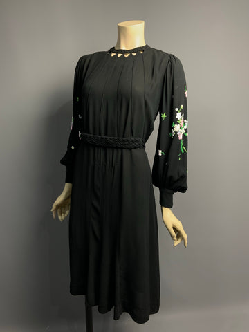 vintage 1930s glass beaded 1930s crepe dress w/ bishop sleeves ‘Druce, W1’