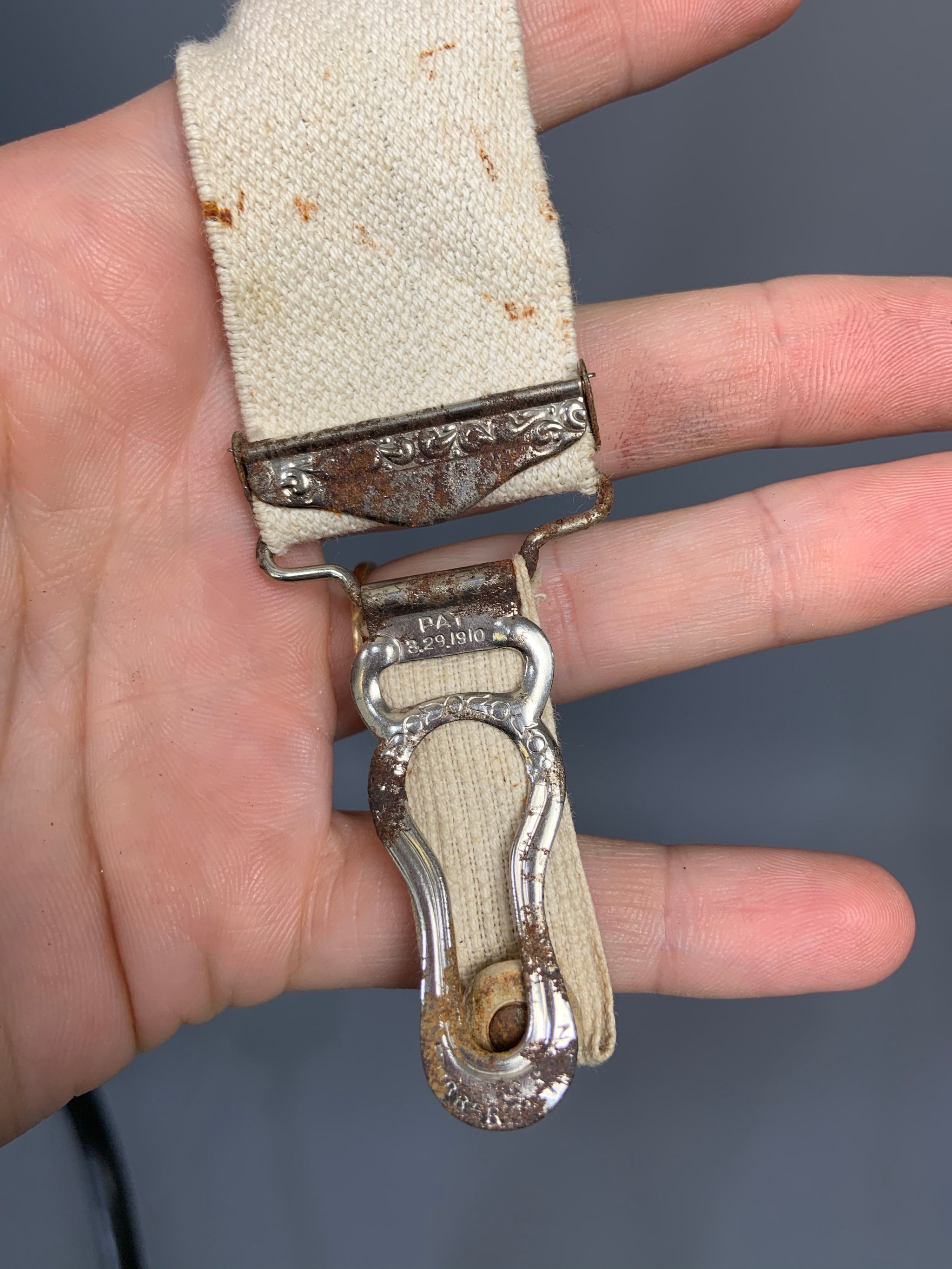 Antique early 1900's laces fastener, victorian corset laces adjustable straps, antique clothing decoration, selling antique belt loops